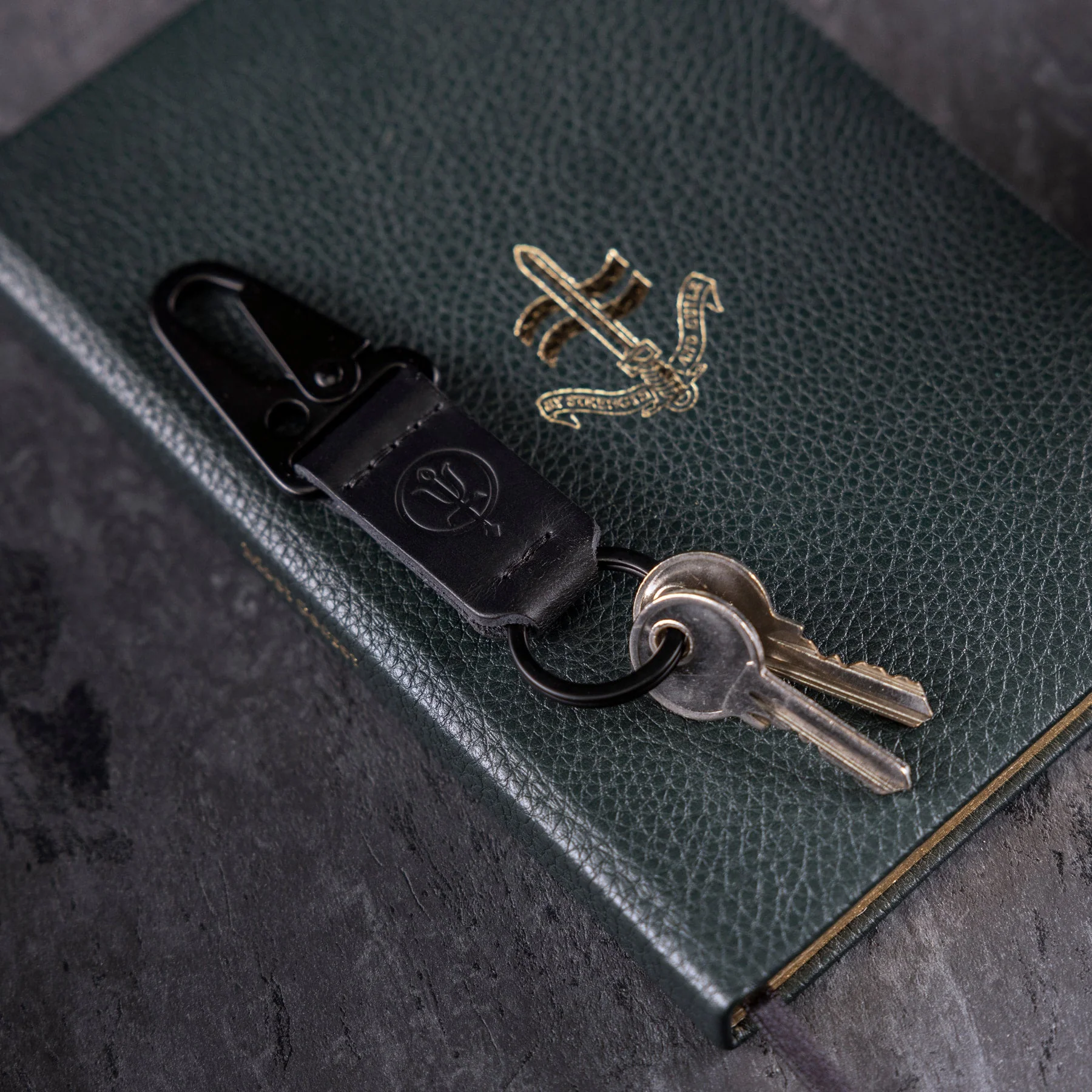 LEATHER TRIGGER KEYRING - Image 4